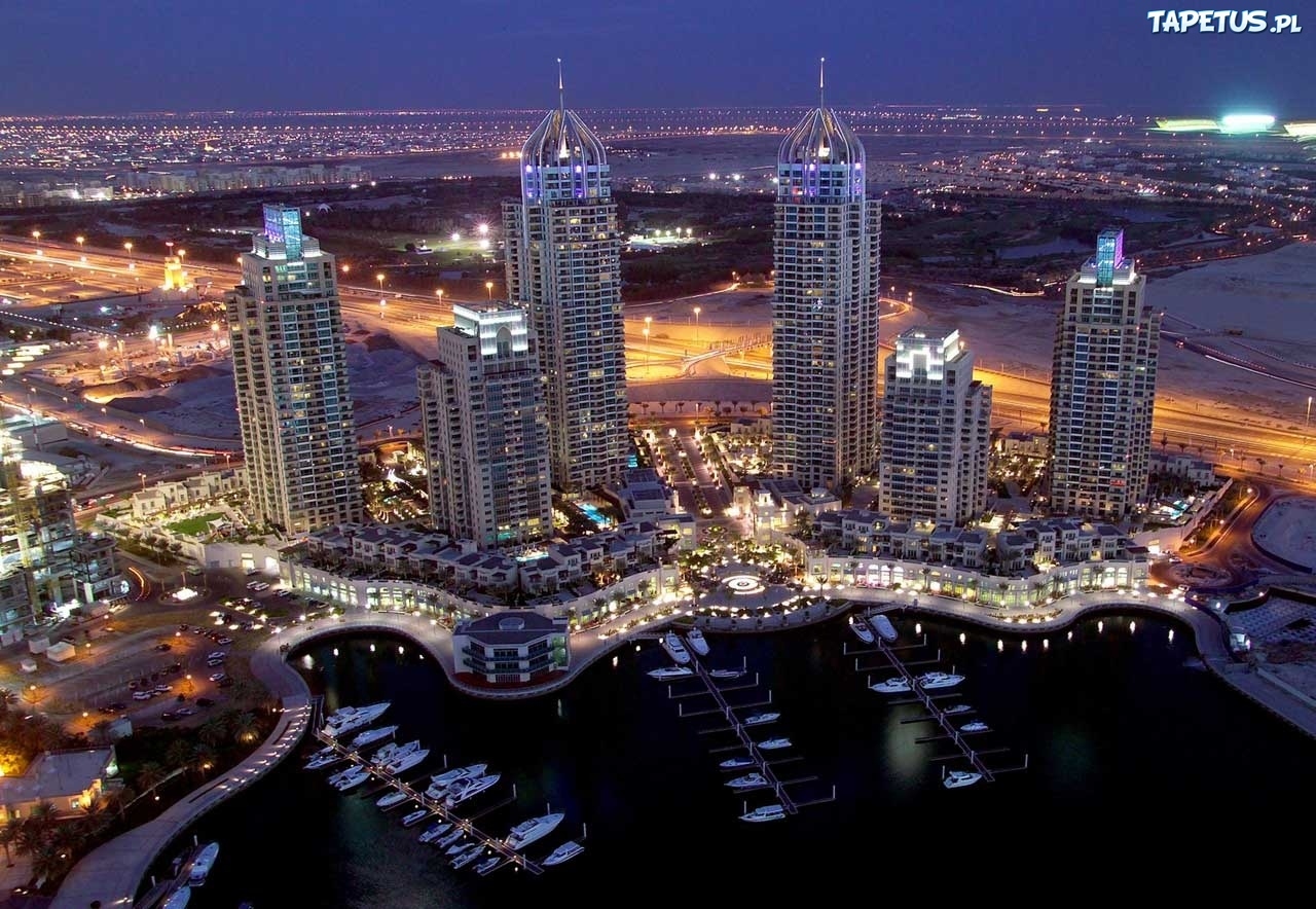 Dubaj at night